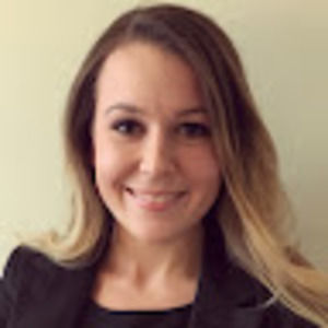 Meet your Posher, Alyxandra